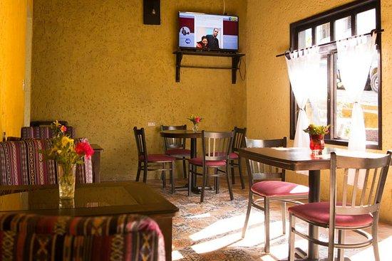 Kalula Cafe & Restaurante